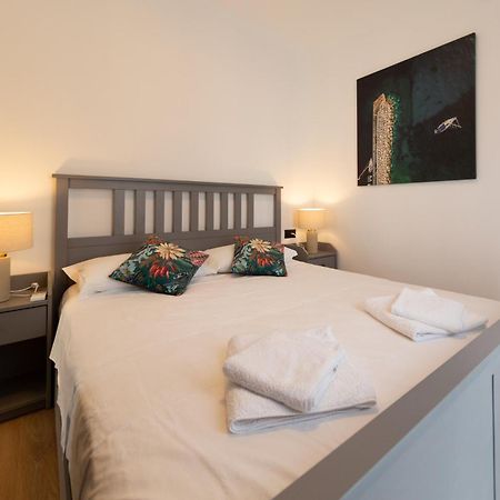Seaside Elegance Suites Комижа Екстер'єр фото